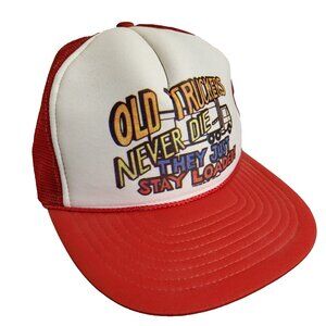 OLD TRUCKERS NEVER DIE Hat Snapback Baseball Vintage 80s Cap Retro Dad Trucker